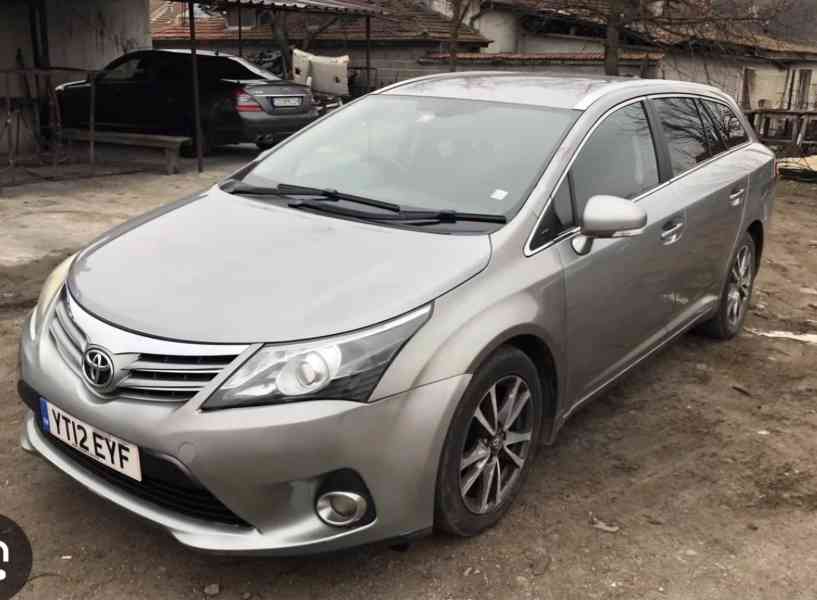 Koupim Toyotu Avensis t27 , Benzin, Combi  - foto 1
