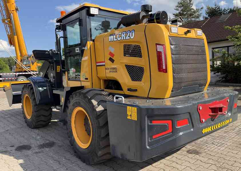 Kloubový nakladač CR20L se sníženou kabinou 240 cm - foto 4