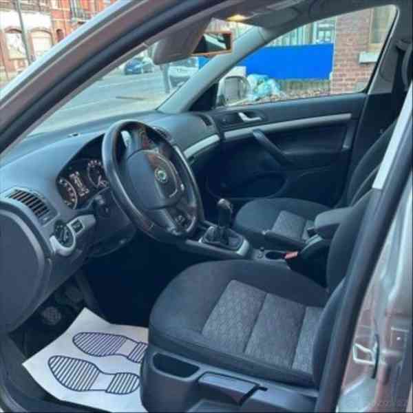 Škoda Octavia 1,6   Prodej - foto 3