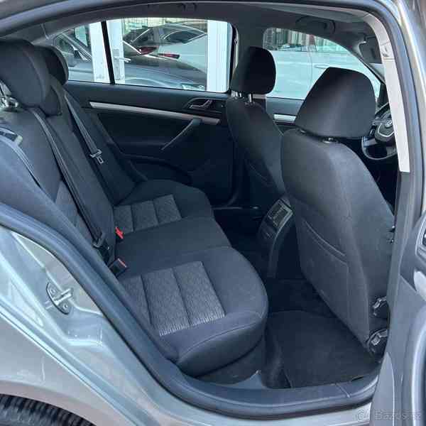 Škoda Octavia 1,6   Prodej - foto 12