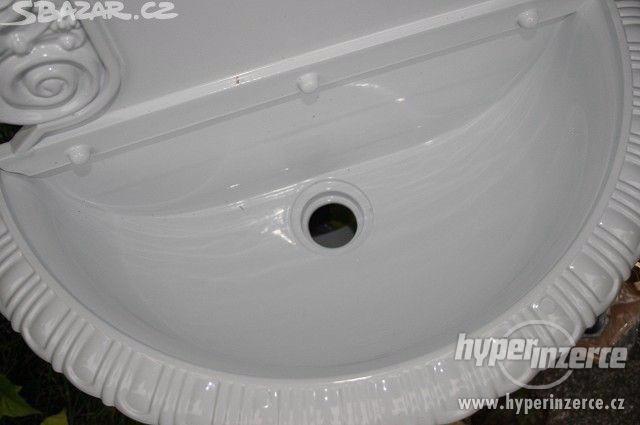 Nové Retro umyvadlo bílé s kohoutkem , 75x44cm, hliník - foto 3