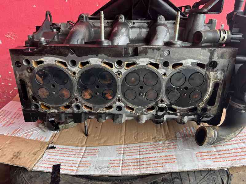 Hlava 2,0 HDI 100KW RHR RH01 Peugeot Citroen - foto 2