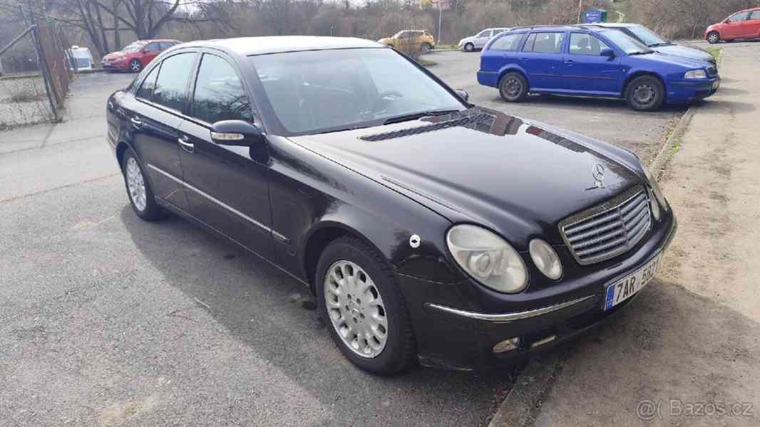 Mercedes-Benz Třídy E 2,0   NÁJEZD 178t KM | KOMFORTNÍ JÍZ - foto 6