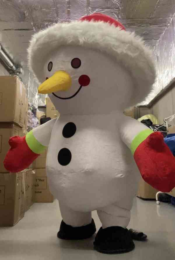 Maskot sněhulák - foto 4