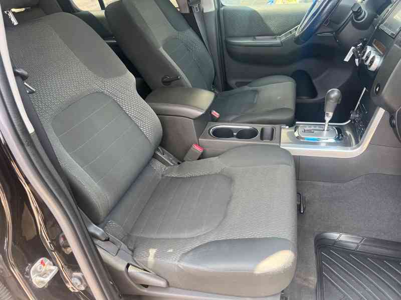 Nissan Pathfinder  2.5 dCi SE Aut. 140kw - foto 9