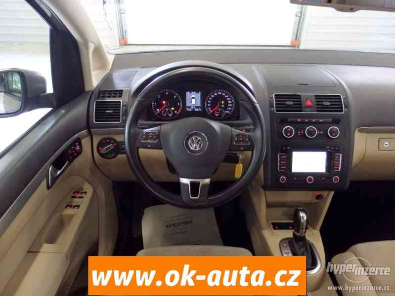 Volkswagen Touran 2.0 TDI DSG 7 MÍST 125 kW XENONY-DPH - foto 9