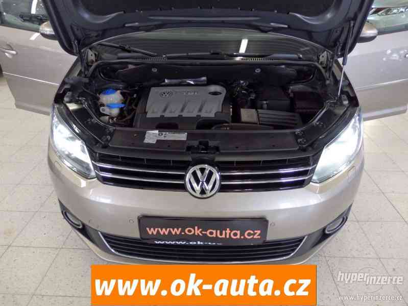 Volkswagen Touran 2.0 TDI DSG 7 MÍST 125 kW XENONY-DPH - foto 15
