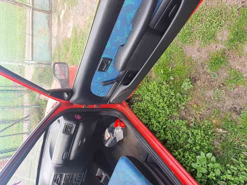 Peugeot 106 - foto 2