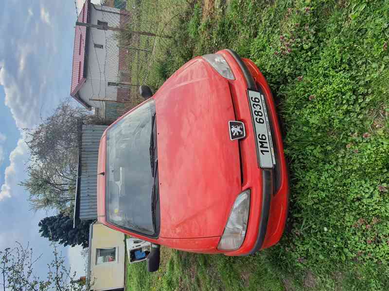 Peugeot 106 - foto 4