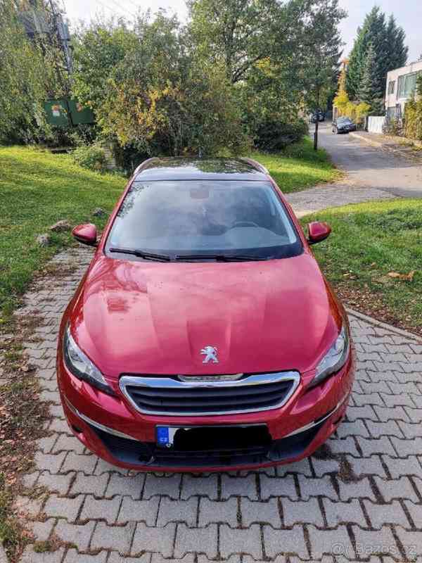 Peugeot 308 1,6   HDi - Prostor. kombi s bohatou - foto 8