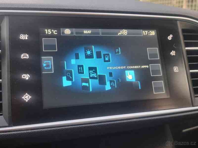 Peugeot 308 1,6   HDi - Prostor. kombi s bohatou - foto 11