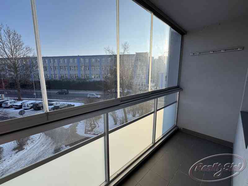 Pronájem byt 1+1 s lodžií – Náchod, ulice Pražská - foto 5