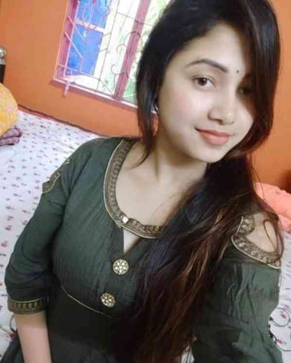Call Girls In Maharani Bagh꧁95°996138~76 ꧂☎ Delhi Call Girls - foto 1