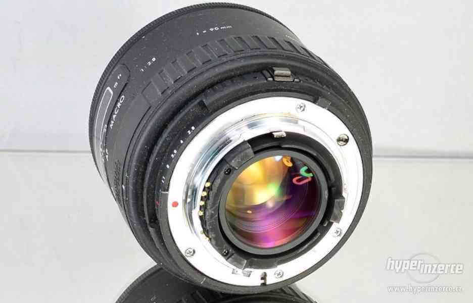 pro Nikon - Sigma AF 90mm 1:2.8 MACRO ** f/2.8, FX, MACRO - foto 3