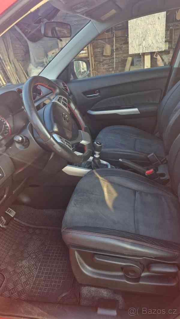 Suzuki Vitara 1,4   4x4 - foto 8