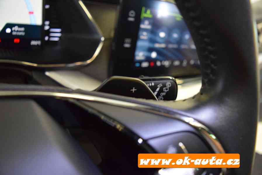 Škoda Octavia 2.0 TDI STYLE PLUS MATRIX DSG 2021-DPH - foto 21