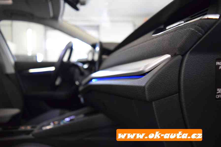 Škoda Octavia 2.0 TDI STYLE PLUS MATRIX DSG 2021-DPH - foto 19