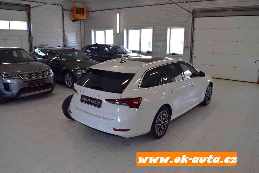 Škoda Octavia 2.0 TDI STYLE PLUS MATRIX DSG 2021-DPH - foto 4