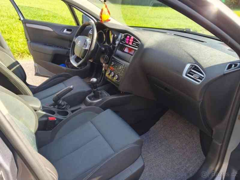 Citroën C4 1,6 - foto 9