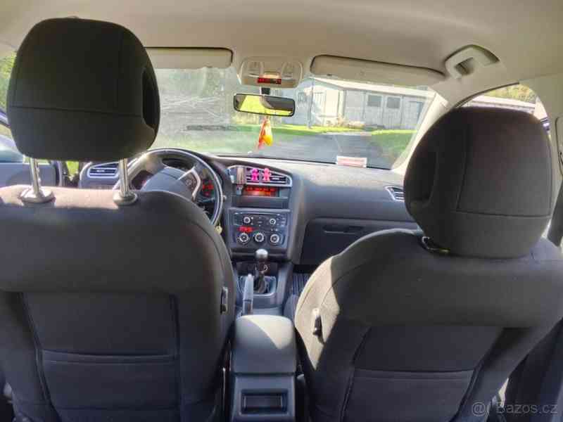 Citroën C4 1,6 - foto 12
