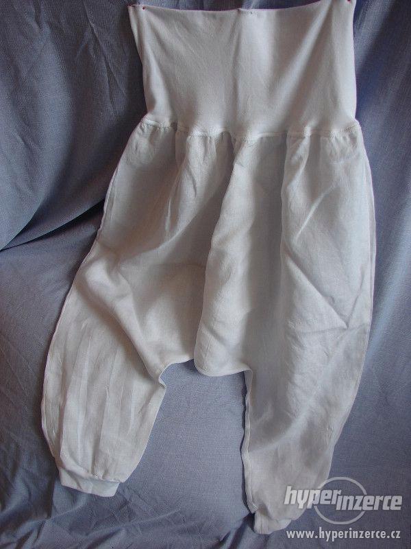 Těhotenské harémové kalhoty na léto - foto 1