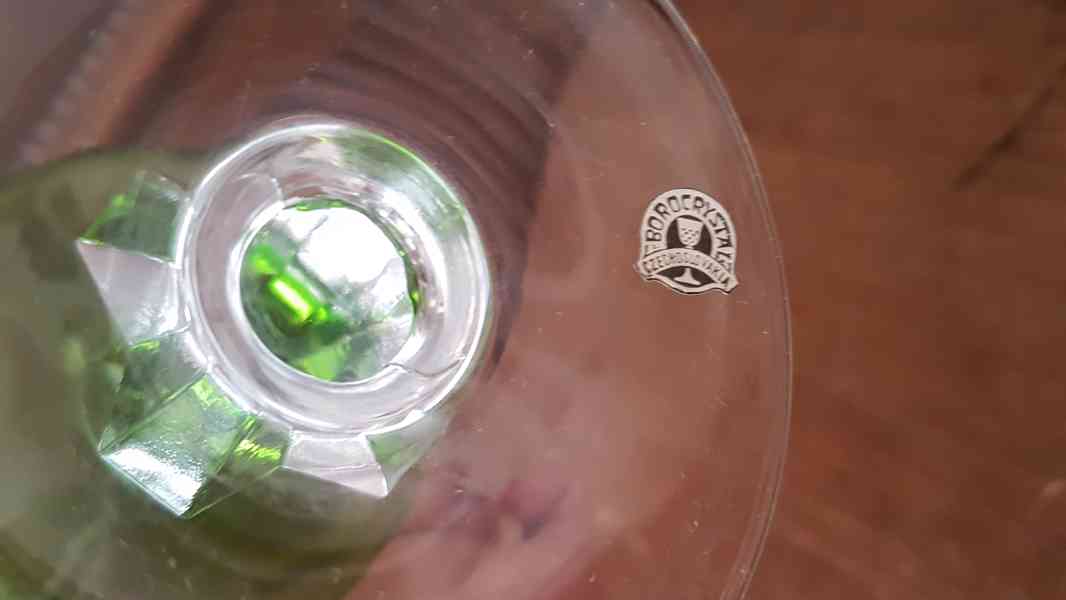 Skleněný pohár ze zeleného skla, Borocrystal - foto 3