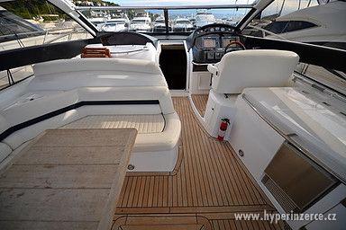Prodám motorový člun SUNSEEKER Portofino 53 - Hardtop - foto 4