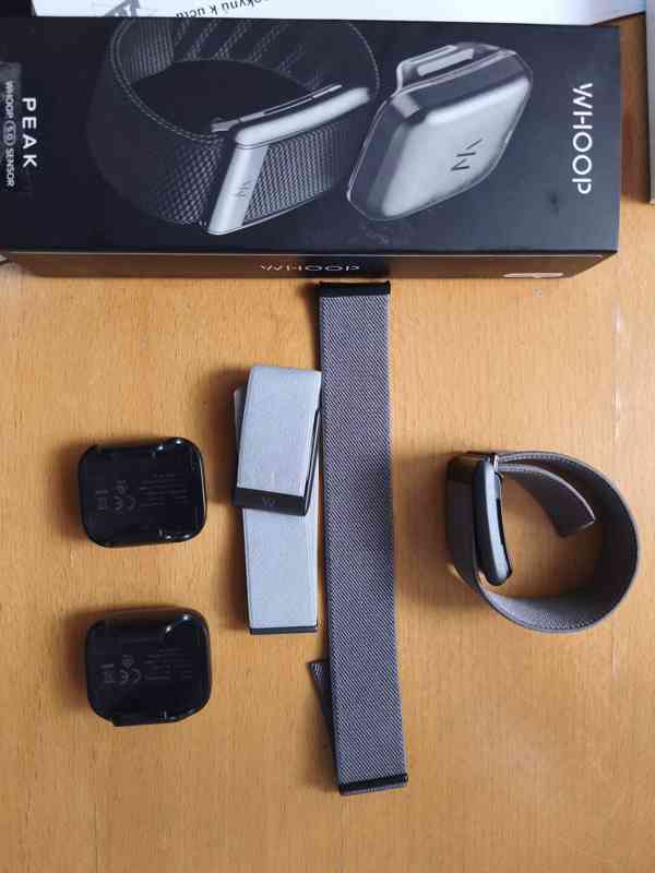 Prodám chytrý fitness náramek WHOOP 4.0 v šedém provedení. - foto 3