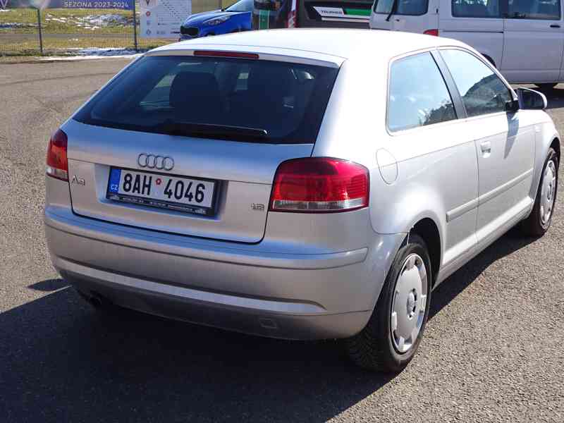 Audi A3 1.6i r.v.2004 (75 kw) AUTOMAT 6 rychl. - foto 4