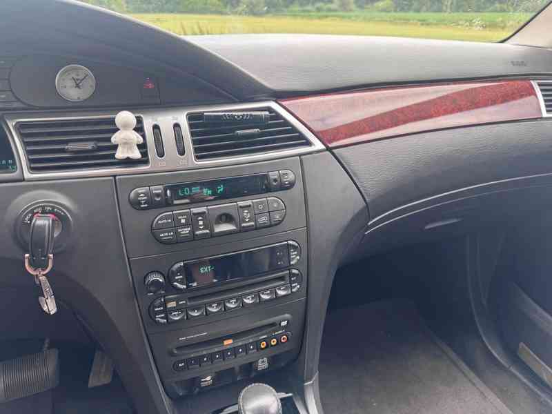 Chrysler Pacifica 3,5V 6 LPG 2003 - foto 17