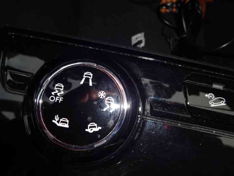 Peugeot 3008 1.2 PureTech 96 kW  - foto 20