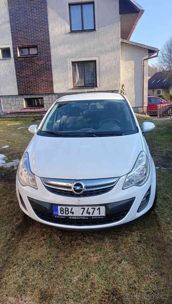 Opel Corsa 1,4 r.v. 2012, 96 000 km - foto 7