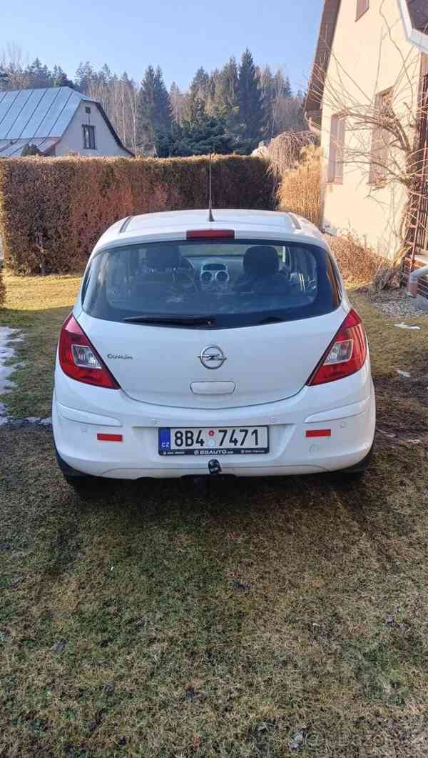 Opel Corsa 1,4 r.v. 2012, 96 000 km - foto 6