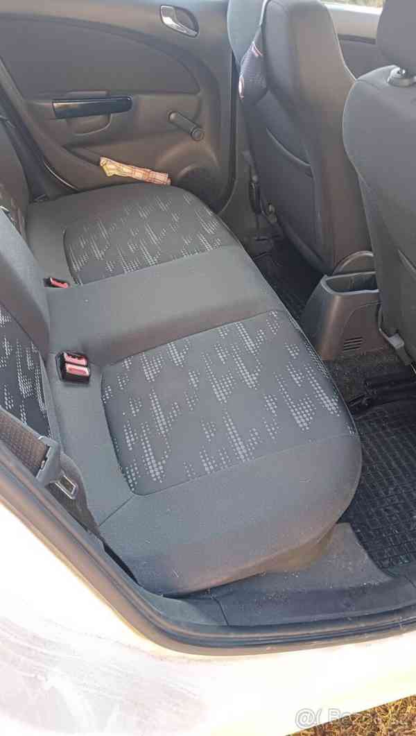 Opel Corsa 1,4 r.v. 2012, 96 000 km - foto 5