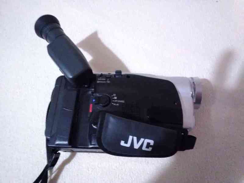 Kamera JVC - foto 2