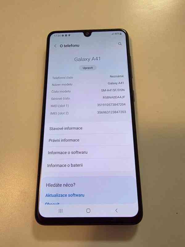 Mobilní telefon Samsung Galaxy A41 - foto 4