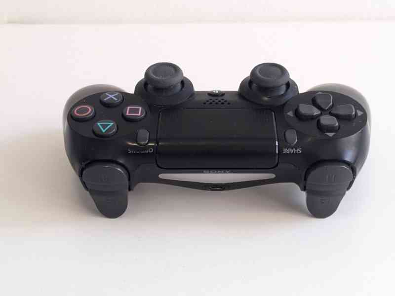 Ovladač Sony Dualshock 4 - foto 4