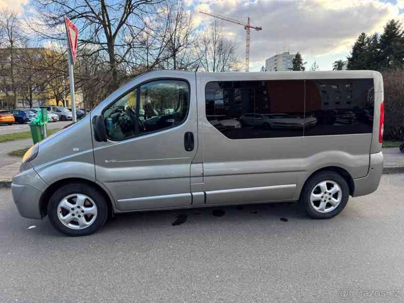 Renault Trafic 2,0 - foto 2