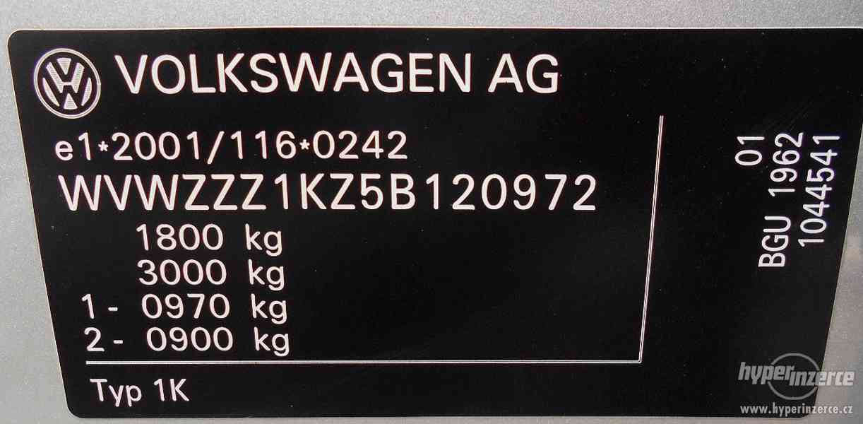 Volkswagen Golf benzín 36 000 km - foto 2