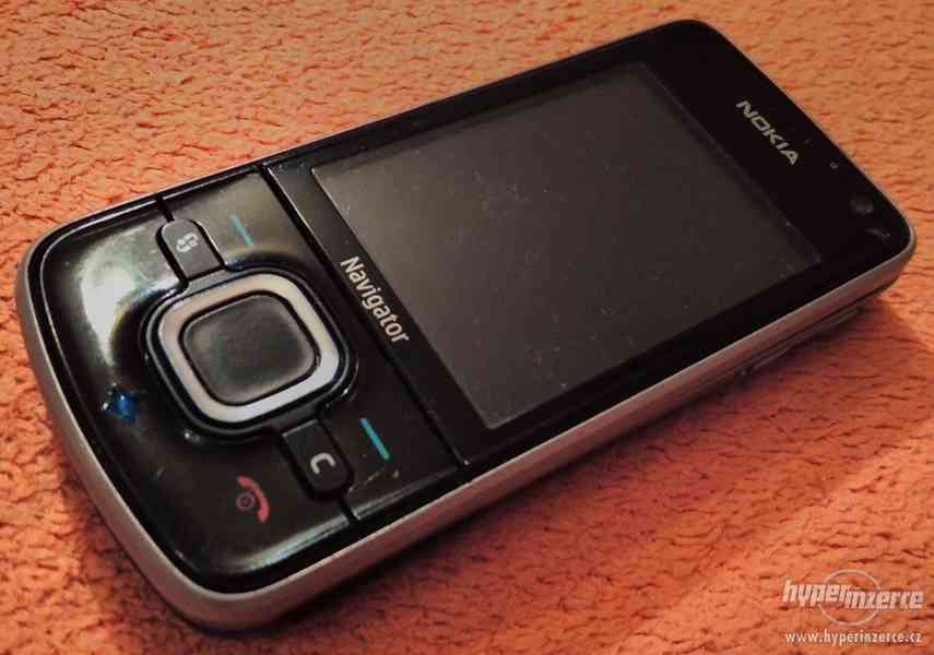 Výsuvný mobil Nokia 6210 Navigator - k opravě nebo na ND. - foto 2