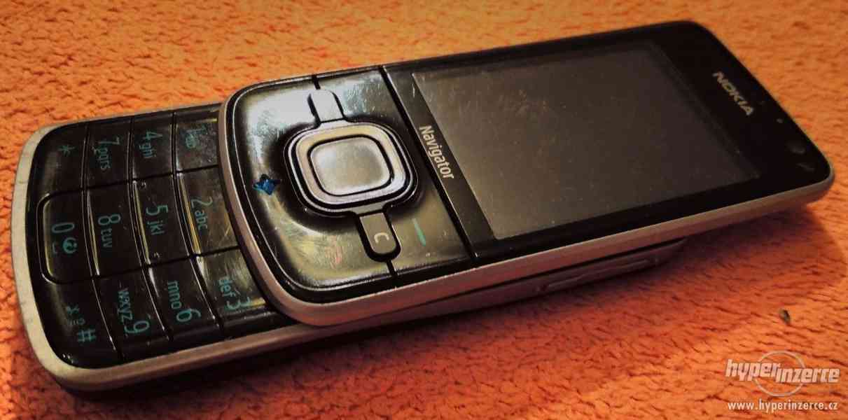 Výsuvný mobil Nokia 6210 Navigator - k opravě nebo na ND. - foto 5