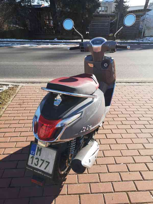 Kymco LIKE II 125i CBS Euro5 - předváděcí model - foto 3