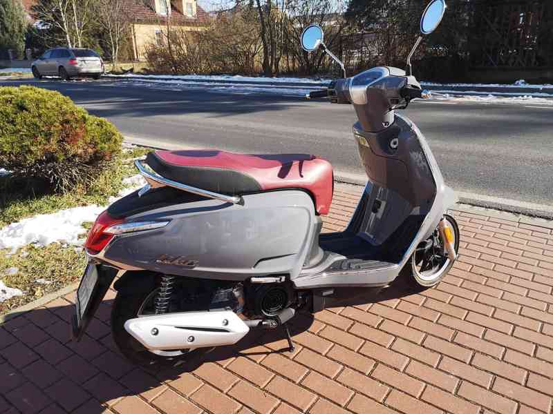 Kymco LIKE II 125i CBS Euro5 - předváděcí model - foto 4