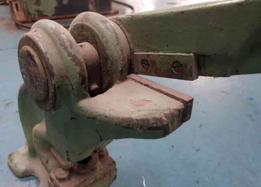 Nůžky pákové ruční s děrovadlem (13810.) - foto 8