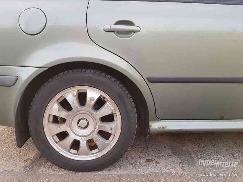 ŠKODA OCTAVIA KOMBI 1.9TDI 81KW BUSINESS EDITION - foto 12