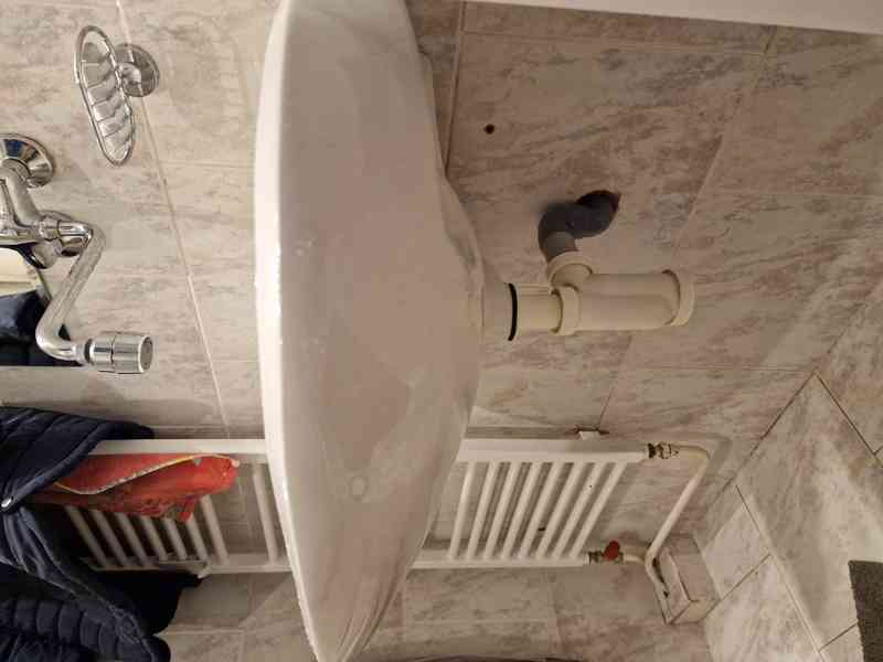 umyvadlo zdarma za odvoz - foto 3