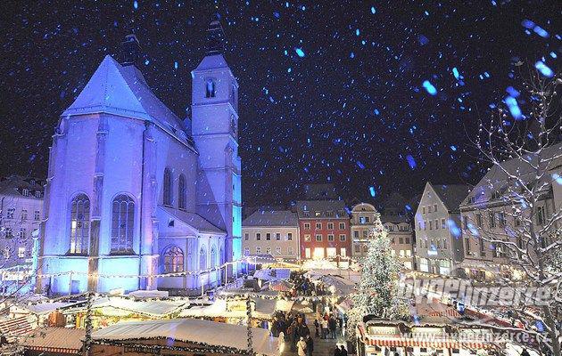 Vánoční Regensburg se třemi vánočními trhy - foto 1