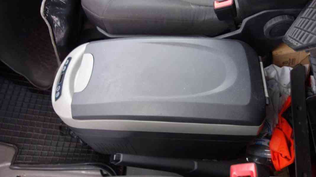 VOLKSWAGEN Crafter 35 2.0 6G FWD DR valníkový s plachtou - foto 10