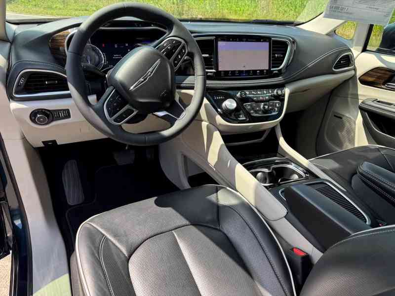 Chrysler Pacifica 3,6 Pinnacle AWD 4x4 Limited 2022 TOP - foto 16