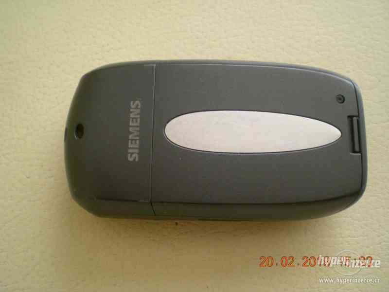 Siemens SL55 z r.2003 - plně funkční kolibří mobilní telefon - foto 11